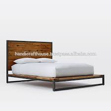 In deutschland wird daher alternativ die größe 140x200 cm und 160x200 cm für ein queensize bett verwendet. Industrielles Vintage Eisen Metall Und Holz Indian King Size Bett Buy Schmiedeeisen Und Holz Bett Konig Grosse Schmiedeeisen Betten Konig Grosse Bett Designs Product On Alibaba Com