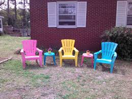 Old Resin Lawn Chairs Colorful Spray Paint New Spring Cuteness Love This Sara Dodson Painting Plastic Chairs Lawn Chairs Plastic Patio Furniture
