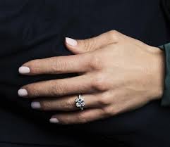 Stylish Royal Engagement Rings Celebrity Engagement Rings Royal Jewels