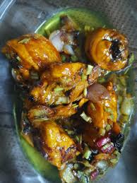Lobak putih memiliki kulit berwarna putih dengan daging berwarna putih pula. Faudzi Al Junied On Twitter Ayam Goreng Serai Terlupa Letak Cili Lol Sup Ayam Lobak Putih With Carrots