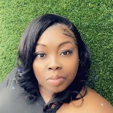 Today I am 55 💛 thankful to be alive and looking forward to experiencing  the lessons, finding the beauty and receiving the blessings in this new  season of my life. Thank you God!