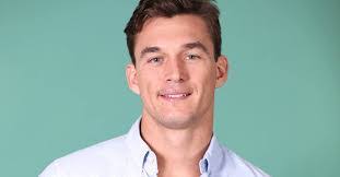 Karlie Pike's Instagram, Twitter & Facebook