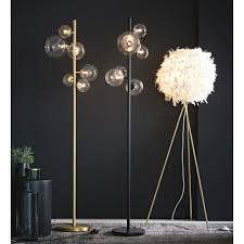 Tavolino Da Divano Nero In Resina D 30 Cm Maisons Du Monde Lampadaire Maison Du Monde Lampadaire Lampadaire En Metal