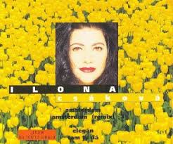 Ti navíc nepelichají a místo chlupů mají něco jako vlasy, poučila nás žena zrozená ve znamení vah. Ilona Csakova Albums Songs Discography Biography And Listening Guide Rate Your Music