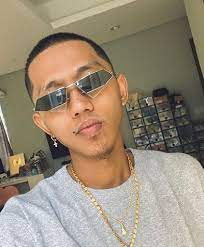 This is what you've been looking for. Flow G Rapper Height Weight Age Girlfriend Biography