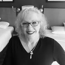 Susan Bain (@susantpqueen) • Instagram photos and videos