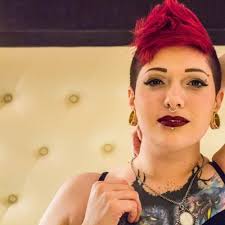 Alice Troche's Instagram, Twitter & Facebook