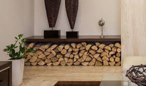 Le Range Buches Decoratif Idees Magnifiques En 40 Photos Archzine Fr Range Buche Rangement Bois De Chauffage Bois De Chauffage