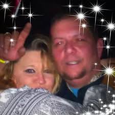 What are recommendations for renting a pontoon boat