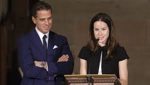 Before passing away from brain cancer in 2015 at the age of 46, beau had followed in his father's footsteps and born robert hunter biden, he is the second son of the presidential hopeful. Who S Who In Joe Biden S Family