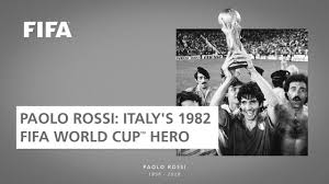 Paolo rossi, pablito, l'eroe del mundial del 1982, è morto all'età di 64 anni per un male incurabile. Willkommen Bei Den Aktuellen Nachrichten Von Fifa Com Tribut An Paolo Rossi Fifa Com