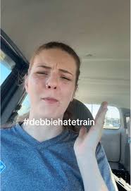 like omfg GIRL GROW TF UP SINCE U WANNA BE GROWN #shameless #debbie  #fionagallagher #fyp