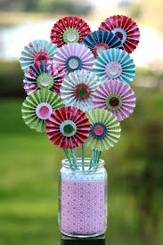 Uzun Vazo Icin Yapay Cicek Modelleri Google Da Ara Flores Artesanato Trabalhos Em Papel Trabalhos Manuais