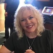 Laura Gawne's Instagram, Twitter & Facebook