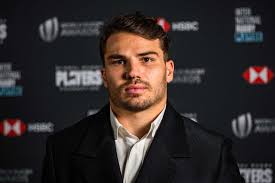 Antoine Dupont : La célébrité qui le fait vibrer ! - Le10sport.com