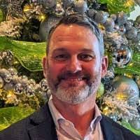 Ian Yarbrough's Instagram, Twitter & Facebook