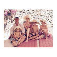 Eva herzigová (born march 10, 1973) is a czech model and actress. Topmodels Mit Kindern Die Heissen Model Mamas Gala De
