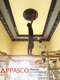 Plafon rumah transparan dengan lapisan motif dedaunan. Model Plafon Gypsum Minimalis Terbaru Jasa Pasang Plafon Rumah