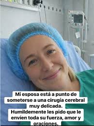 BUENOS DÍAS!! Feliz Miércoles 31/12 SEÑOR, TE 2025 AGRADEZCO POR LAS  PUERTAS QUE 33 CERRASTE PARA PROTEGERME Y LAS PUERTAS QUE ABRISTE PARA  BENDECIRME. Amén. BIENVENIDO Año 2026 Año2026!! !!