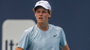 Für jannik sinner hat die neue tennissaison 2022 erfolgreich begonnen. Uhr Jannik Sinner Teilt Vor Der Neuen Saison Ein Interessantes Trainingsvideo In Malerischer Umgebung Moyens I O