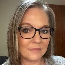 Lisa Ashbaugh's Instagram, Twitter & Facebook