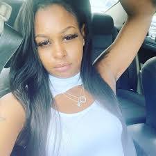 Candis Farrow's Instagram, Twitter & Facebook