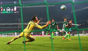 Hütter vermied es, vor dem aufeinandertreffen gegen die in der bundesliga vom abstieg hütter erlaubte sich einen seitenhieb gegen kohfeldt. Stimmen Zum 26 Bundesliga Spieltag Florian Kohfeldt Das Spiel Hat Mich Ein Jahr Gekostet