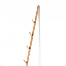 Pratique, elle se plie lorsque vous ne l'utilisez pas. Porte Manteau Coat Stick