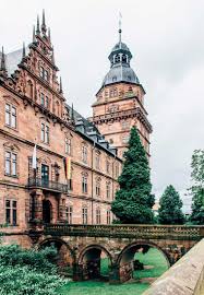 Wenn man sich eine neue küche anschaffen möchte, gibt es mehrere. Aschaffenburg Meine Reisetipps Fur Das Bayerische Nizza Reisehappen