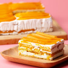 How To Make Mango Float Recipe No Bake Mango Float Mango Float Is A Very Easy Filipino No Bake Dessert Its Made Fro Float Recipes Recipes Food Sharing