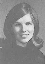 Kathryn Hartwell's Instagram, Twitter & Facebook