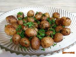 Pommes De Terre Grenaille Au Four Sucreetepices Over Blog Com Pomme De Terre Au Four Pomme De Terre Grenaille Recette Pomme De Terre