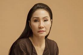 Hong Dao divorced Quang Minh, now it is difficult to return to Vietnam for  one reason, U70 lives a life of luxury