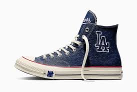 UNDEFEATED, Converse, and the LA Dodgers are releasing a new “Back-to-Back” Converse Chuck 70 in navy to celebrate the Dodgers' consecutive championships. Limited to 6,734 pairs in honor of Vin Scully and