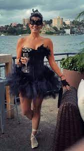 Karneval steht vor der tür und wir feiern mit! Diy Black Swan Costume Black Swan Costume Couple Halloween Costumes For Adults Halloween Outfits