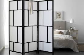 Un Paravent Dans Une Chambre Cloison De Separation Ikea Paravent Ikea Cloison Coulissante