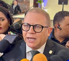 Rafael Castillo critica estancamiento del Código Laboral y Ley de Agua