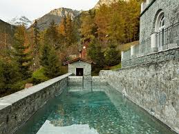 The towns of bormio, livigno, valdidentro, valdisotto and sondalo belong to the stelvio. Qc Hotel Bormio Numero Magazine