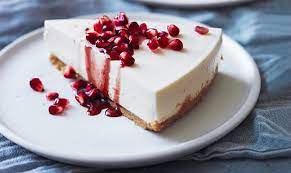 Iniziare ponendo in frigorifero per almeno 3 ore la ciotola e la frusta con cui andrete a montare la panna. Cheesecake Allo Yogurt Senza Colla Di Pesce Ricette Di Cheesecake Cheesecake Con Yogurt Greco Ricette Dolci