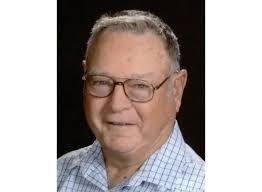 Leslie Marion's Instagram, Twitter & Facebook