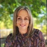 Kate Hawkins's Instagram, Twitter & Facebook