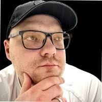 90+ Profile mit dem Suchbegriff „Dmytruk“