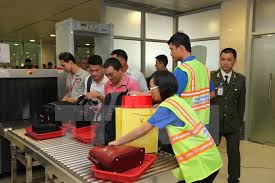 Liên quan vướng mắc đón khách của xe công nghệ, một lãnh đạo sở giao thông vận tải cho biết đã đề nghị phía sân bay tân sơn nhất báo cáo, xem xét và có. San Bay Tan SÆ¡n Nháº¥t Thay Ä'á»•i Thá»§ Tá»¥c Há»— Trá»£ Khach Dá»‹p Táº¿t Táº¡p Chi Ä'áº¹p
