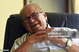 522 fotos e imágenes de alta resolución de Salvador Marquez