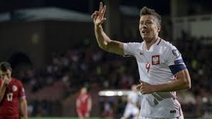 Robert lewandowski has said the packed footballing schedule is a major problem for both players and fans. Euro 2020 Tampil Meledak Bersama Bayern Munchen Ketajaman Lewandowski Dinantikan Polandia Tribunnews Com Mobile
