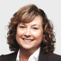 Angela Minton's Instagram, Twitter & Facebook