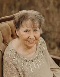 Kathi Howard's Instagram, Twitter & Facebook