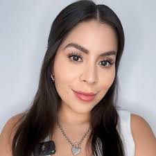 Top 35 Farmasi Beauty Influencers in 2026