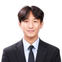 Thomas Ryu's Instagram, Twitter & Facebook