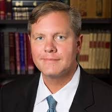 Lauren Perrine's Instagram, Twitter & Facebook